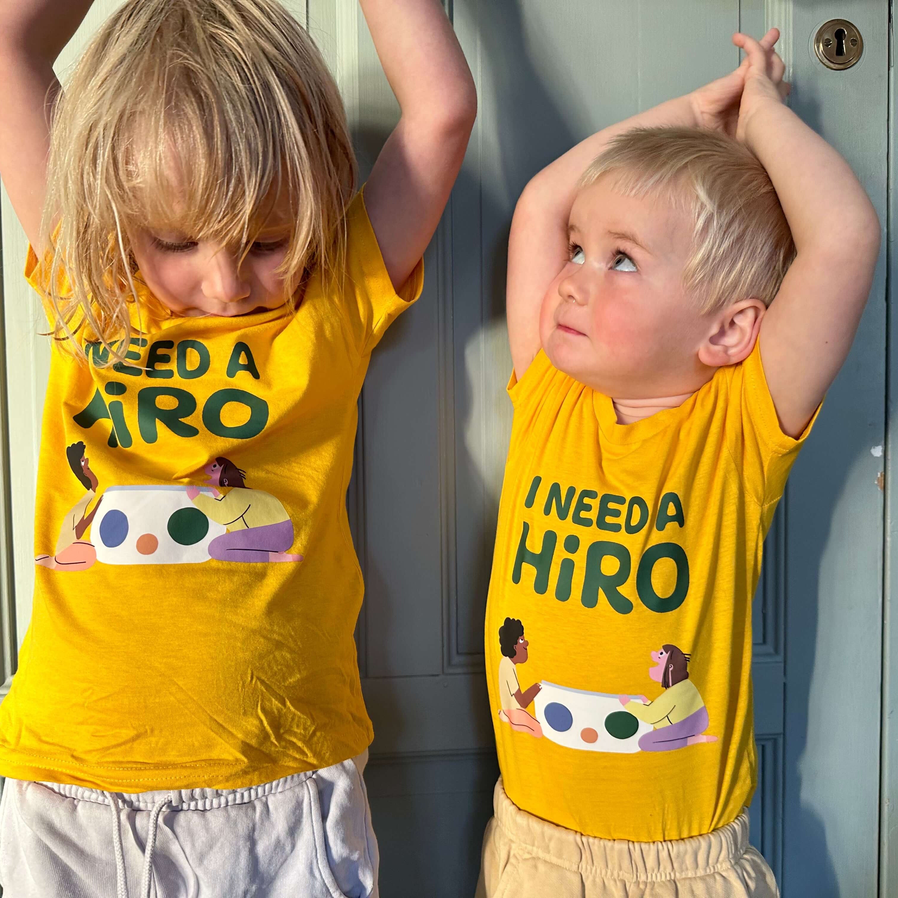 HiRO T-skjorte av HiRO | HiRO norsk høyttaler for barn