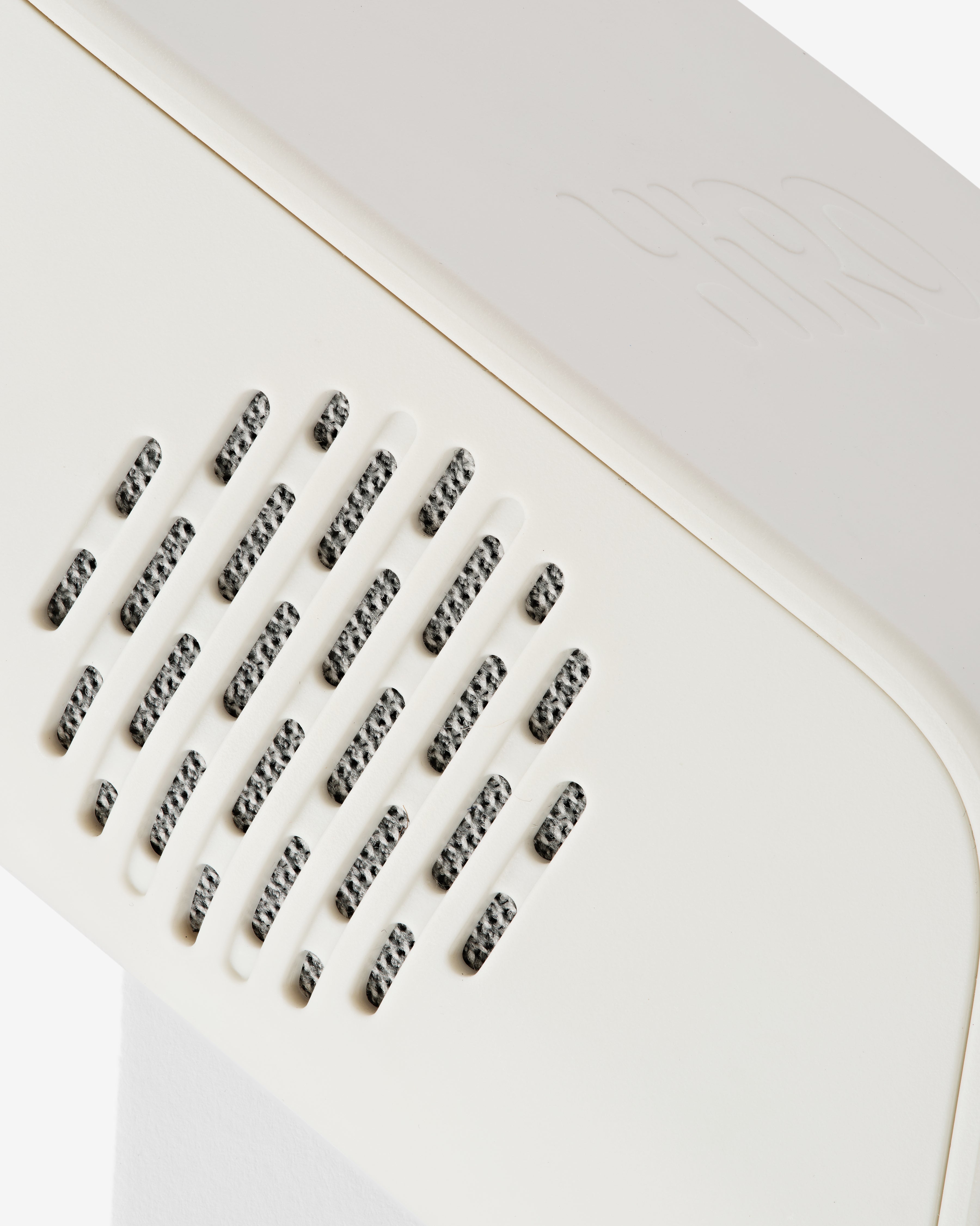 Forhåndskjøp HiRO høyttaler av HiRO | HiRO norsk høyttaler for barn